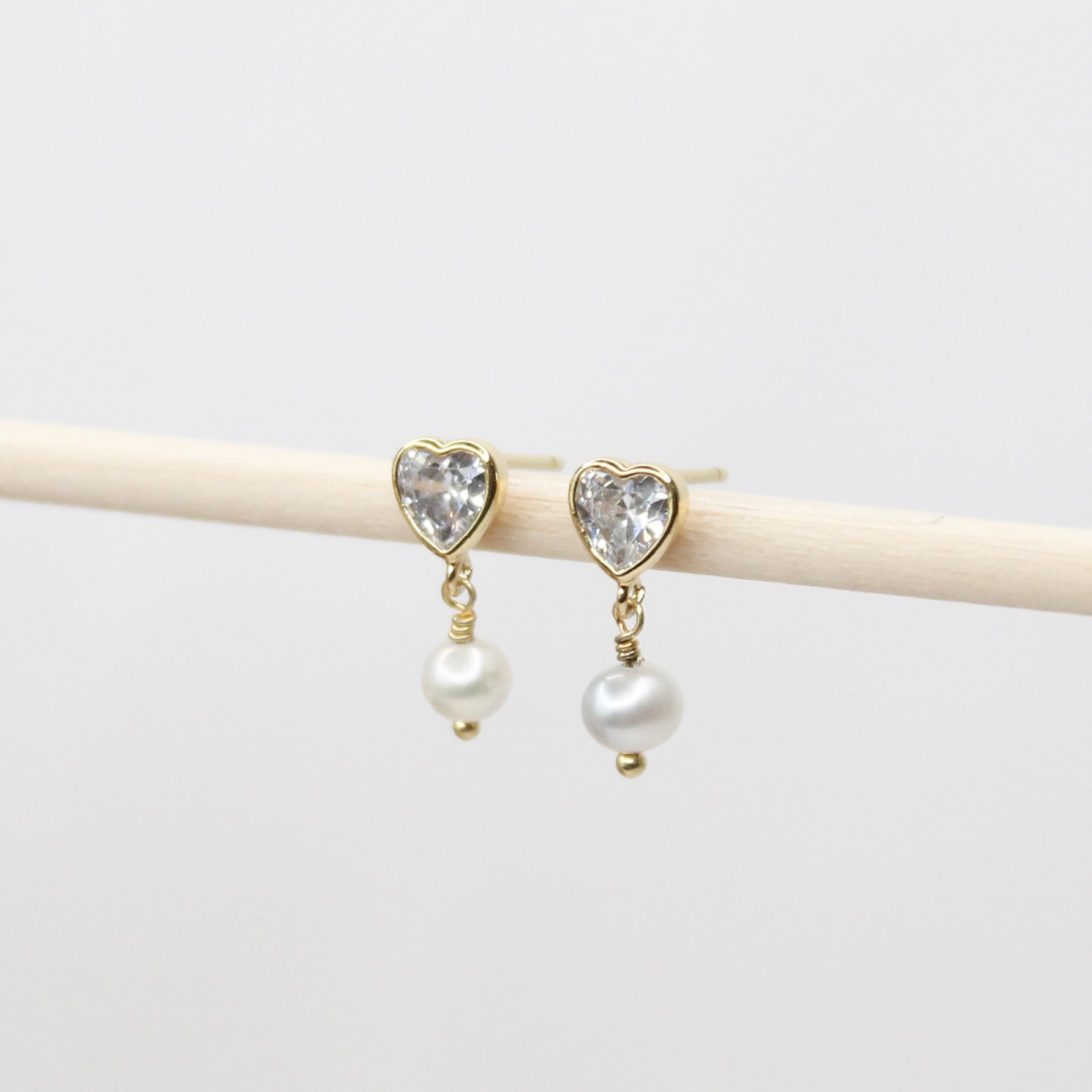 Elise Heart Earrings