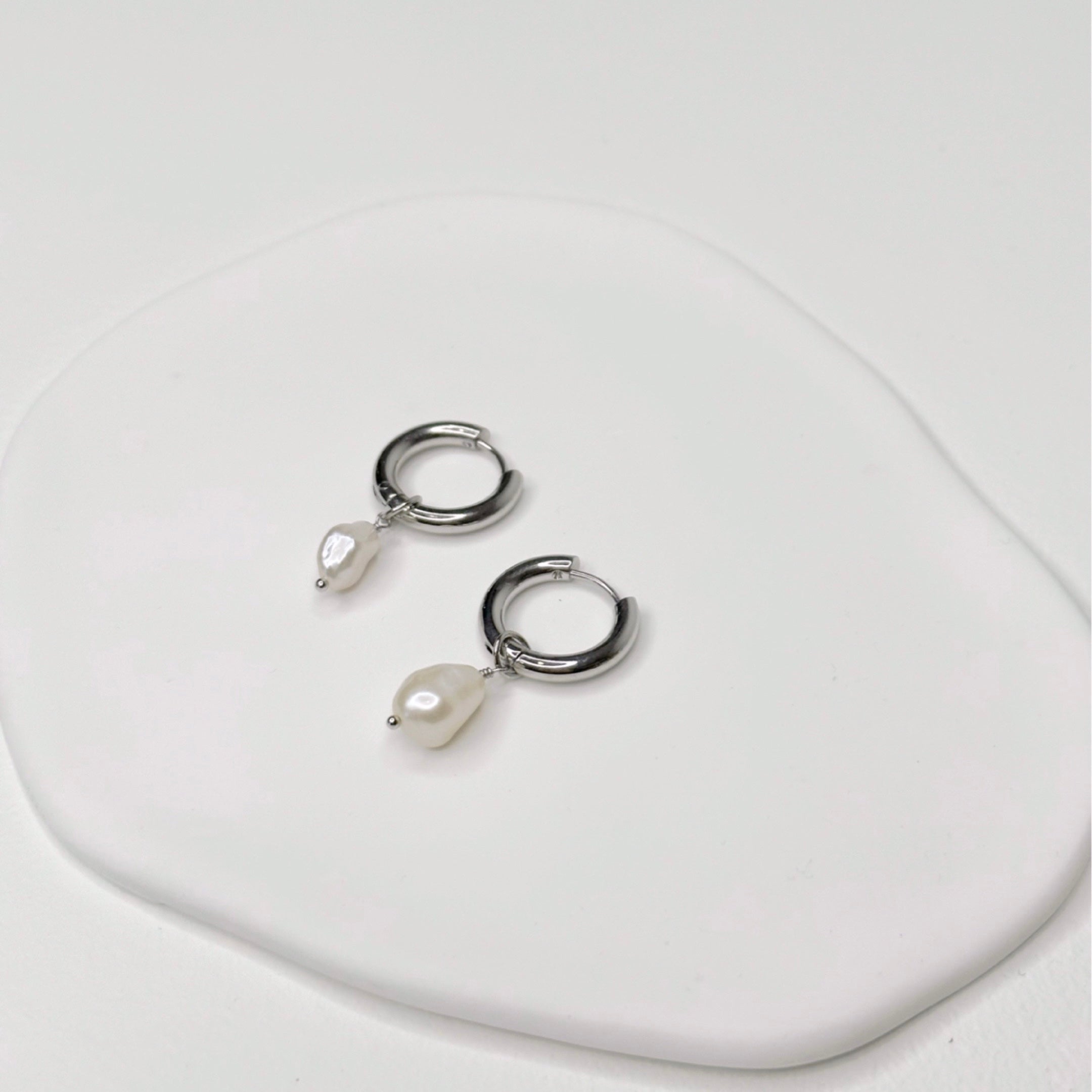 Silver Thick Venice Freshwater Pearl Huggies
